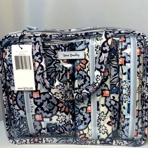 Vera Bradley 4 piece Cosmetic Organizer! NWT. New in bag. First photo stock pic